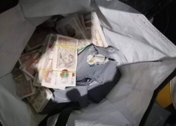 Митнически служители от  Гюешево откриха недекларирана валута на обща стойност близо 200 000 лева при три случая