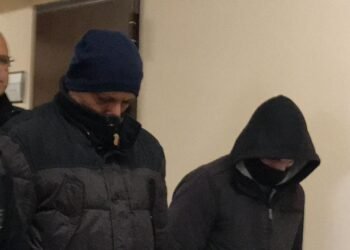 Това са задържаните във Варна за разпространение на детско порно! Печелили са от кадри със сексуални извращения с бебета!