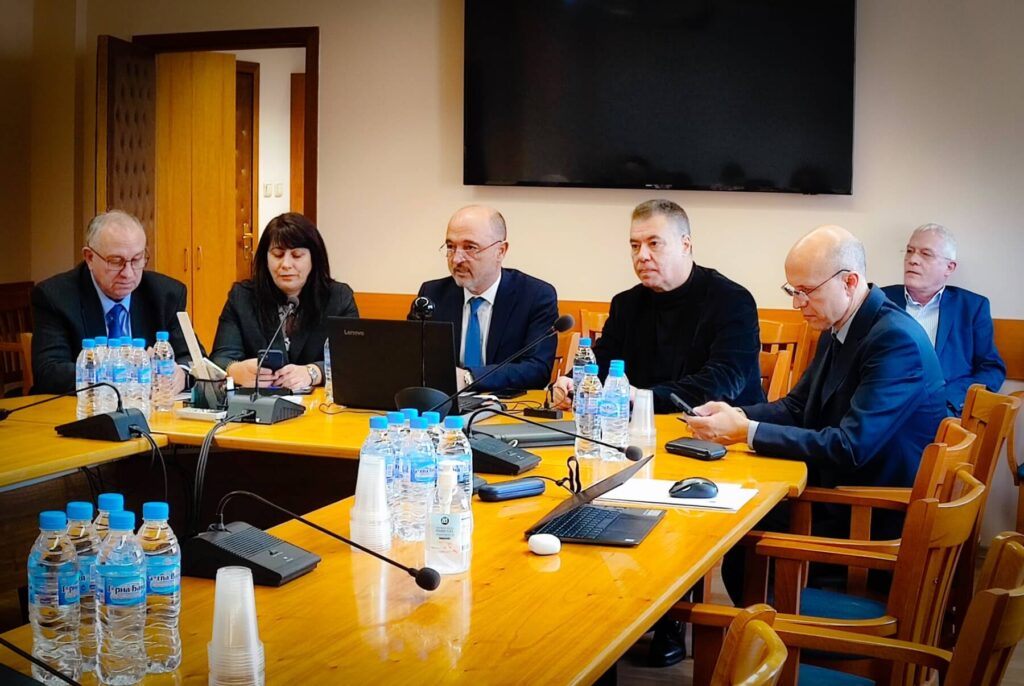 Увеличава се заплащането по клинични пътеки