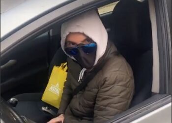 Родители, пазете децата си! Извратеняци плъзнаха из Варна! Един задържаха, издирват още двама!