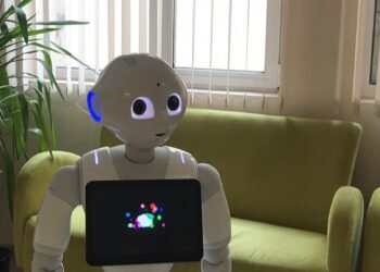 Студенти от Варна ще проектират преживявания за туристи с робота Профи