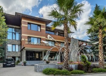 Велинград привлича туристи от Балканите с най-големия хотелски СПА център