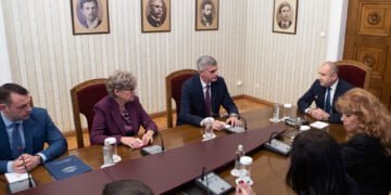 Радев към "Български възход": Важно е да бъде чута и вашата позицията за съставяне на кабинет!