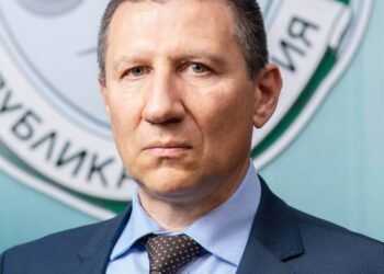 Изпълняващият функциите главен прокурор на Република България Борислав Сарафов изпрати седем предложения до Прокурорската колегия на Висшия съдебен съвет за налагане на дисциплинарни наказания на четирима прокурори и трима следователи по казуса „Осемте джуджета“