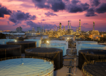 Лоша прогноза: Очаква се трудностите с доставките на газ да продължат до 2025-2026 г.