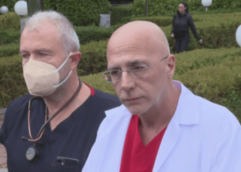 Пострадалият при гонката с мигранти полицай е в медикаментозна кома