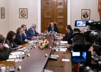 Президентът: Необходими са решения в интерес на българските граждани