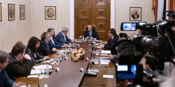 Президентът: Необходими са решения в интерес на българските граждани