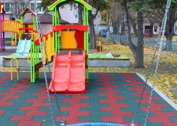 Две деца избягаха от детска градина в Берковица, персоналът не забелязал