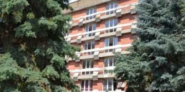 Министерството на образованието започва ремонт на училищни общежития