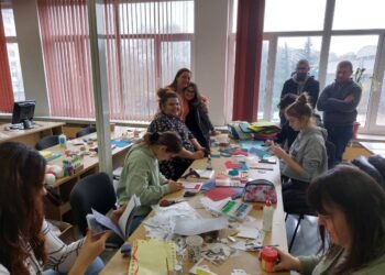 Студентските клубове към ТУ-Варна създадоха благотворителна работилница „Заедно за децата със синдром на Даун“