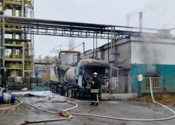 Инцидент с цистерна е причинил смъртта на служител на русенския завод “Лубрика"