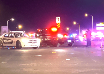 Петима убити и 18 ранени при стрелба в нощен клуб, посещаван от хомосексуалисти, в Колорадо Спрингс