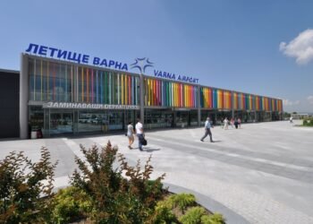„Фрапорт Туин Стар Еърпорт Мениджмънт“: Полагаме всички усилия за развитието на Летище Бургас и Летище Варна