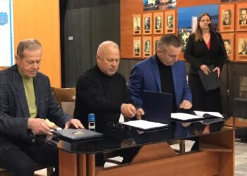 Повишават възнагражденията на 344 социални работници във Варна