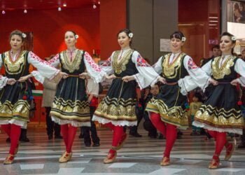 Клуб „Моряците“ и Община Варна организират концерт “За повече варненчета”