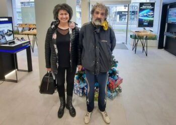 Варненка с трогателен коментар за странник с щедра душа и добро сърце, който спи под звездите