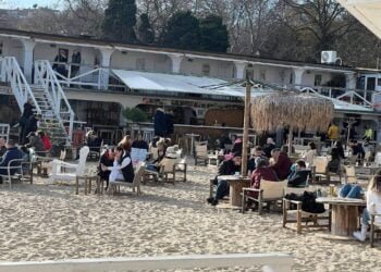 Варна изпраща 2022-ра и посреща новата 2023-та година с пролетни температури