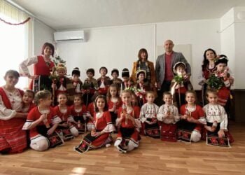 Николай Костадинов: Рекорден брой коледари ни орисаха за здраве и берекет!