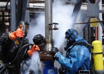 Извънредното положение в Пирот остава в сила, затворена е магистралата към България