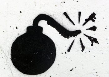 43-годишен подаде фалшив сигнал за бомба в сградата на полицията в Момчилград