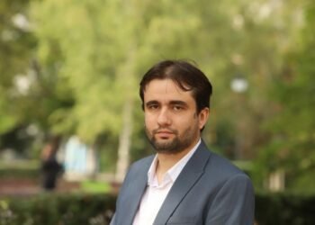 Божидар Божанов: Главчев не успя да излезе изпод сянката на Пеевски