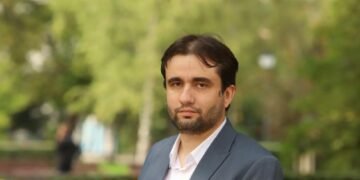 Божидар Божанов: Главчев не успя да излезе изпод сянката на Пеевски