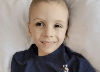 Нека сбъднем коледното чудо на Дани от Варна и му помогнем да се излекува!