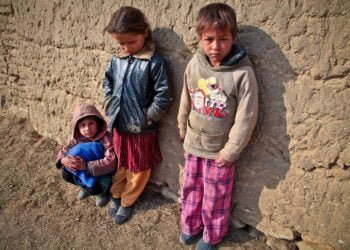 Увеличават се сигналите за деца в риск