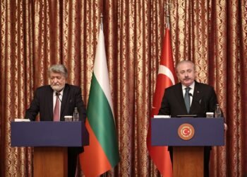 Мустафа Шентоп към Рашидов: Радваме се, че с приятелска, съюзническа и съседна България имаме много добри отношения!