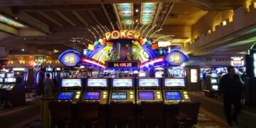 Условна присъда за крупие откраднал 5550 лв. от игрална зала във Варна