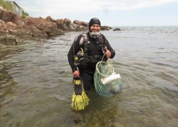 Роднини на пожарникаря скочил от Аспарухов мост организират акция по издирването му