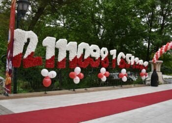 За девета година ще се проведе инициативата "Фестивал на красотата", в подкрепа на абитуриенти в неравностойно полжение