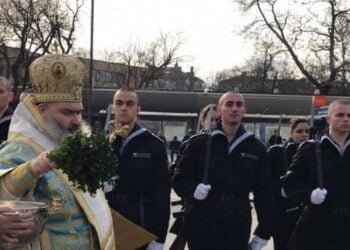 Спират за часове движението на автомобили в центъра на Варна за честването на Богоявление