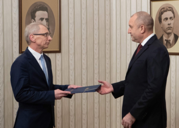 Президентът изрази надежда преговорите за съставяне на правителство да не изместват фокуса от законодателната дейност на Народното събрание