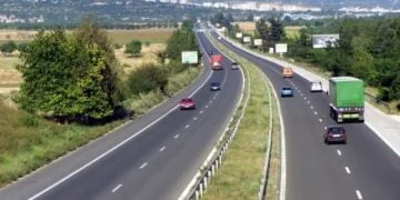 До края на годината започва строителството на още 4 участъка от АМ „Хемус“