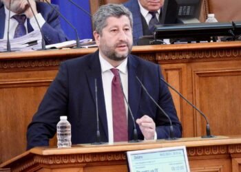 Христо Иванов: Никога с ДПС, докато Пеевски е начело