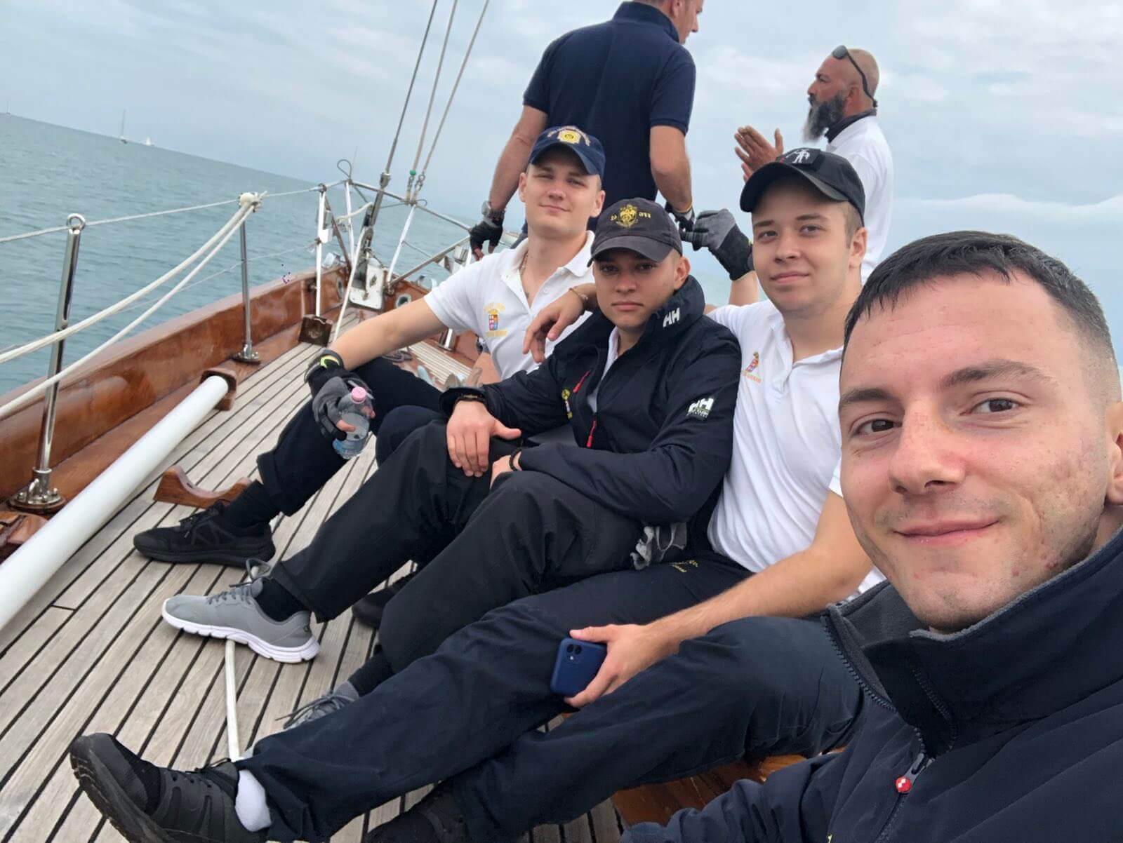 Един семестър в Ливорно: Курсанти от Морско училище разказват за обучението си в Италия