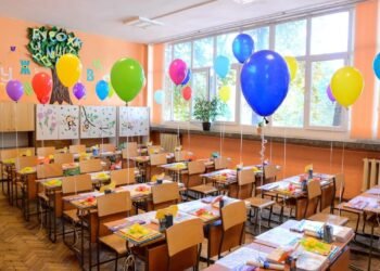 Електронният прием в първи клас във Варна започва от днес