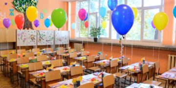 Електронният прием в първи клас във Варна започва от днес