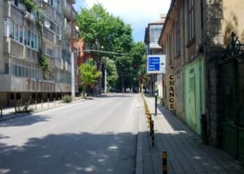 Затварят част от централна улица във Варна, вижте кога и защо!