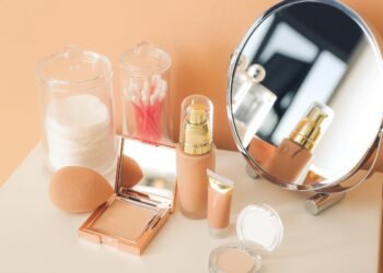 Експерти: Измененията в климата имат пряко влияние и върху козметичните продукти