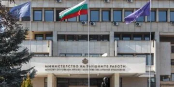 МВнР: Получена е нота с апел от Украйна за недопускане на състезатели от Русия и Беларус в турнир по таекуондо