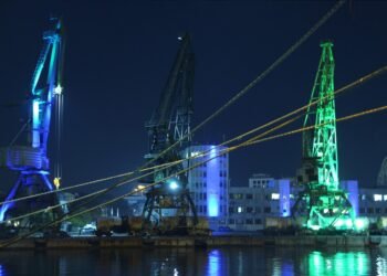 Българските пристанища са изправени пред по-малък риск от екстремни метеорологични условия