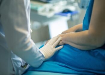 „Продължаваме промяната“: Извоювахме по-високи заплати в болниците и по-добър достъп до медицинска помощ!