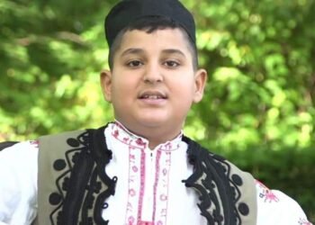 Кристиан Николов от Варна: Орисан с талант и харизма! Заразява с родолюбие, когато запее!