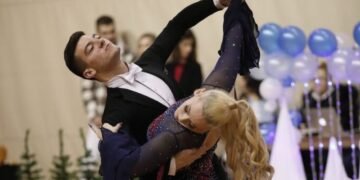 Искате да владеете грацията и страстта на латиното, тангото и валса – Клуб по спортни танци “Кристал” е вашето място! (ВИДЕО И СНИМКИ)