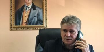 Николай Антонов обясни защо се бави пускането на новите автобуси на Варна
