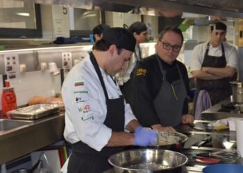 Кулинарни студенти се обучават на уникален бизнес модел