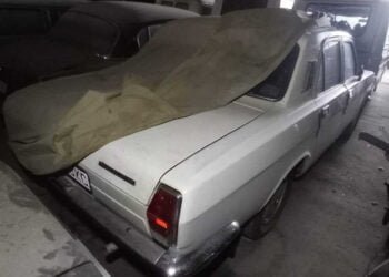 Ретро музеят във Варна разпродава соц-автомобили, има небивал интерес от цял свят